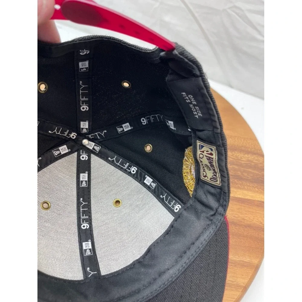 Cleveland Cavaliers Hat Cap New Era 9FIFTY Hardwood Classics Snapback Player Hit
